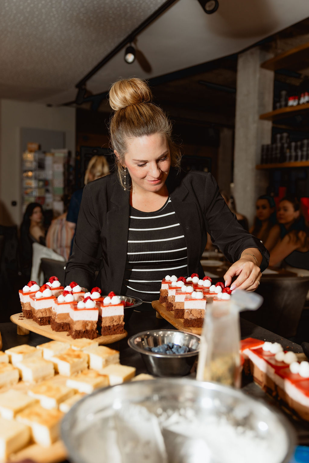 Dessert-Vorbereitung beim Creator's Table